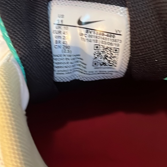 Nike Atmos tennis shoes - Picture 8 of 9